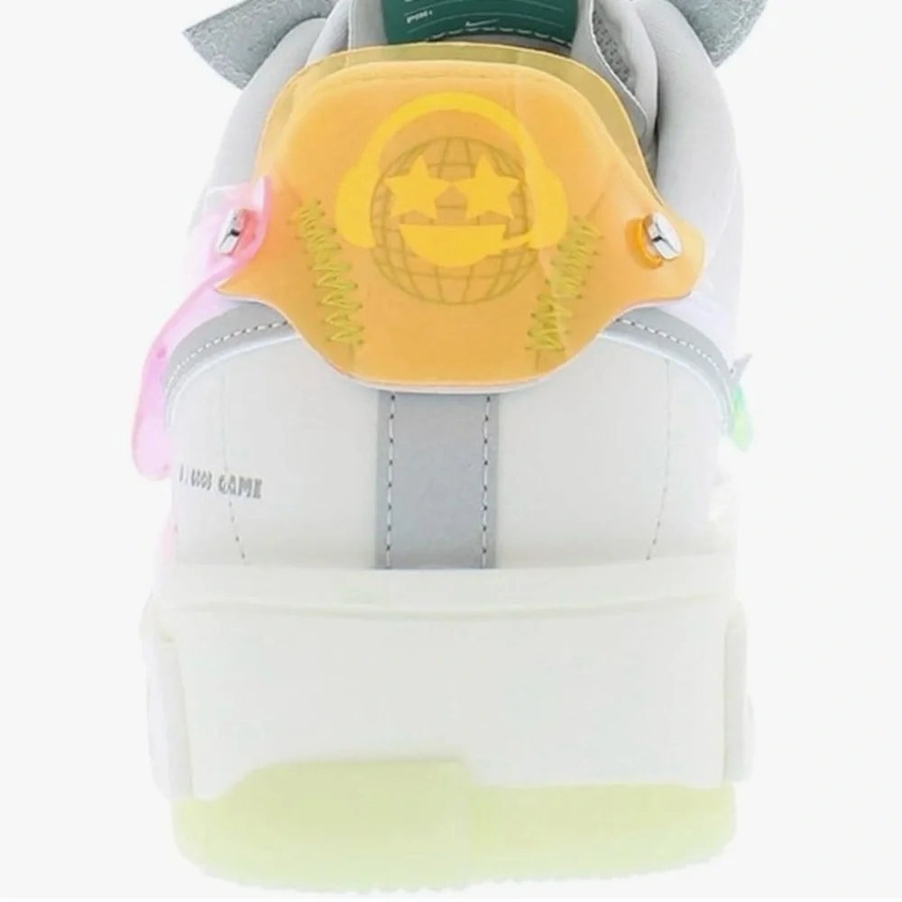 EUC Nike Air Force 1 Woman Fontanka Sneakers